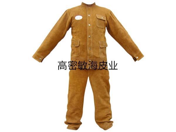 電焊工作服能夠?qū)﹄姾腹と似鸬蕉嗌俦Ｗo(hù)作用？